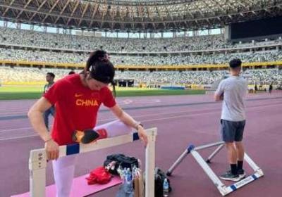 日本一姐潮水RAPPERVOS 一个日本的rapper